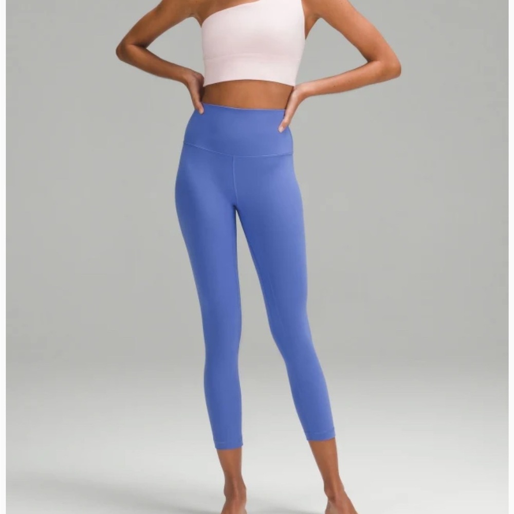 NWT Lululemon Align Asymmetrical Bra in Flush Pink